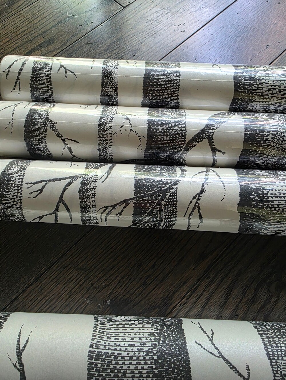 OVO White and Black Wallpaper Rolls - WP048 Pattern